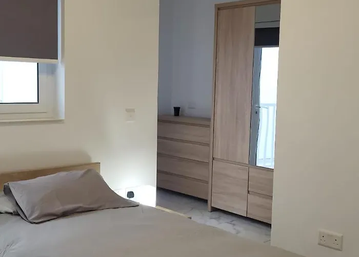 Flat 1 In Swieqi Appartement *