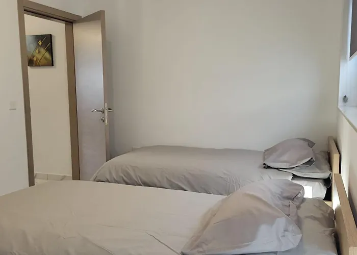 Flat 1 In Swieqi * Is-Swieqi